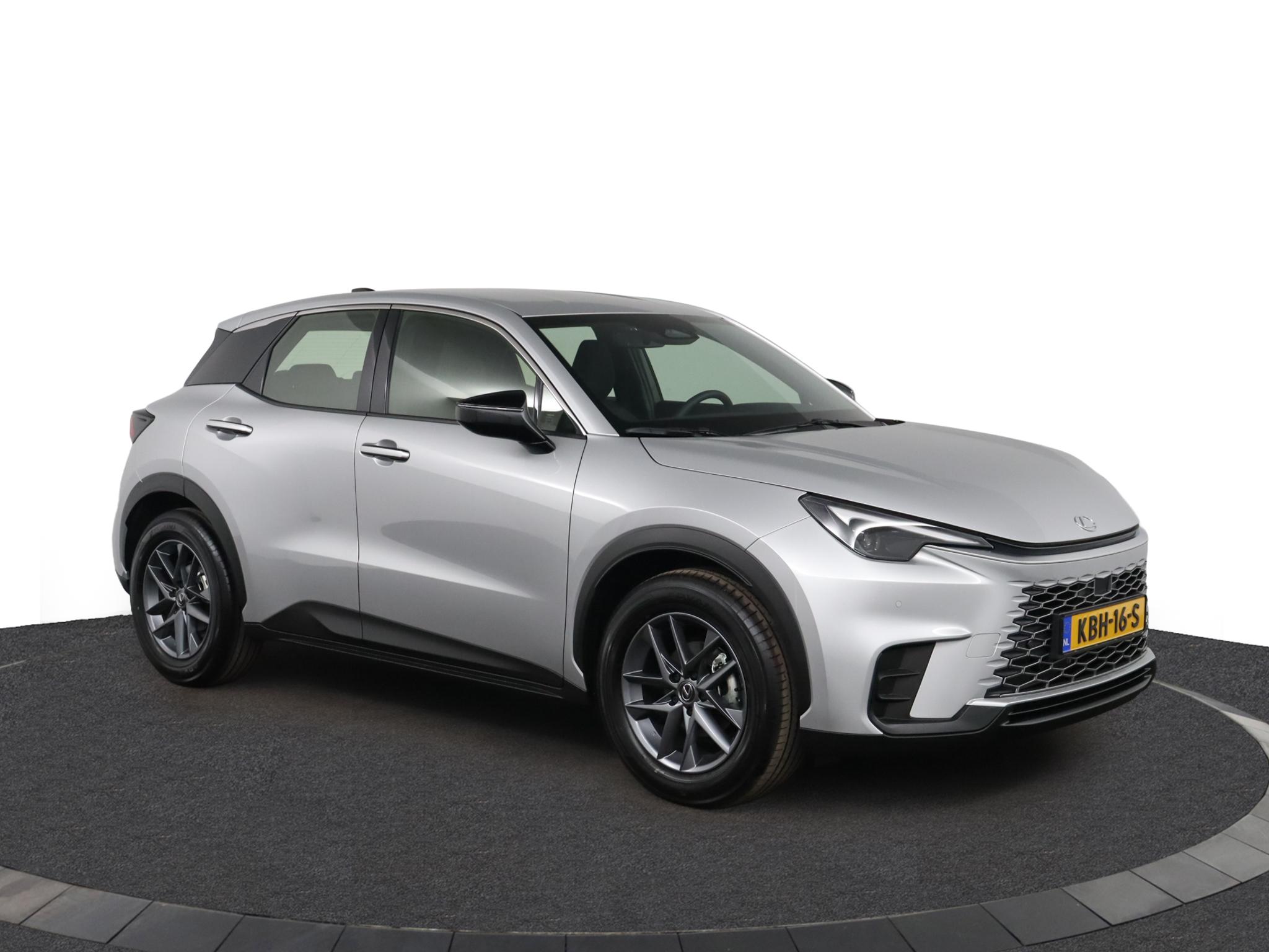 Lexus LBX Business Line 2WD  - Afbeelding 2