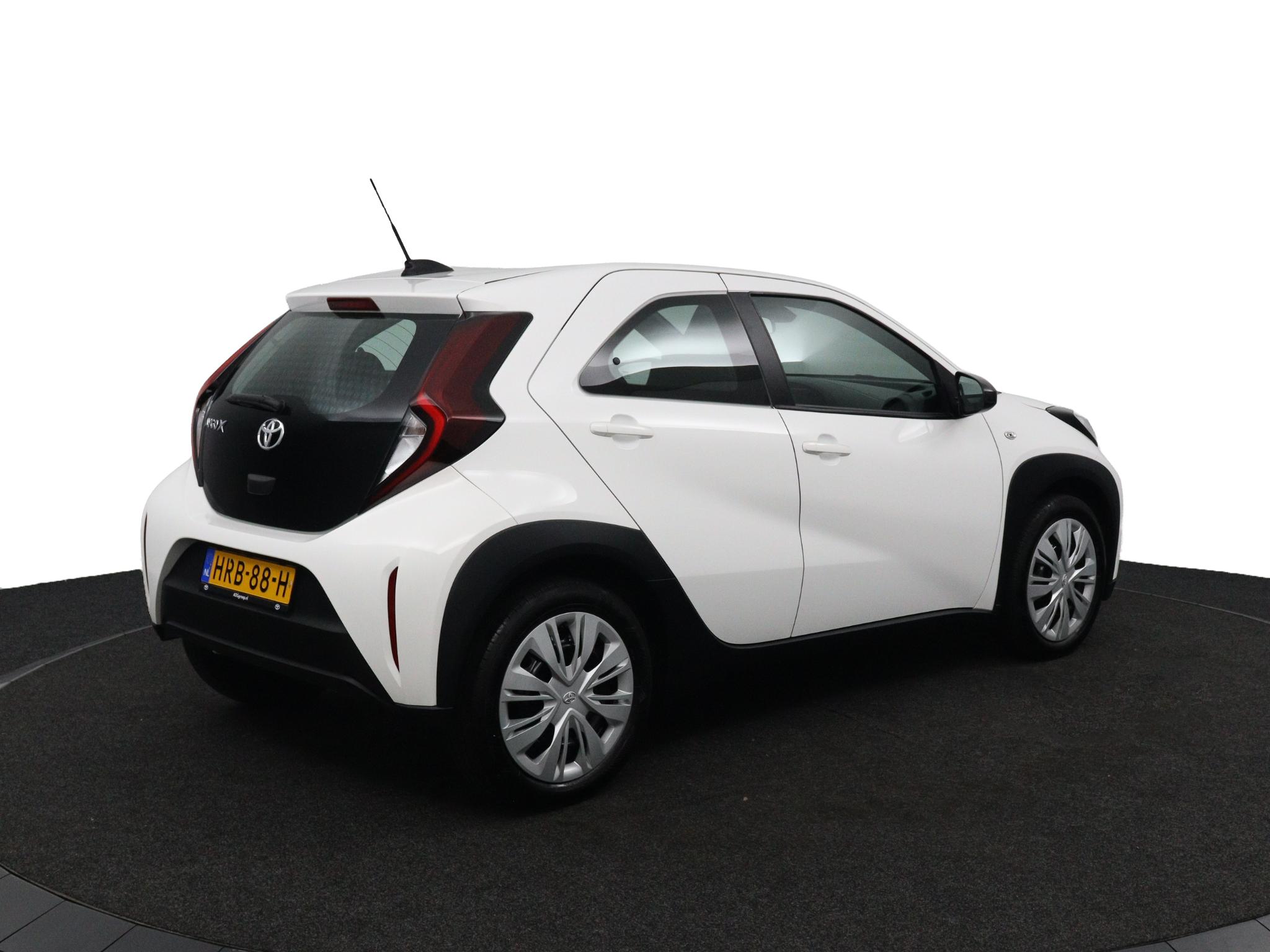 Toyota Aygo X 1.0 VVT-i MT Play - Afbeelding 2