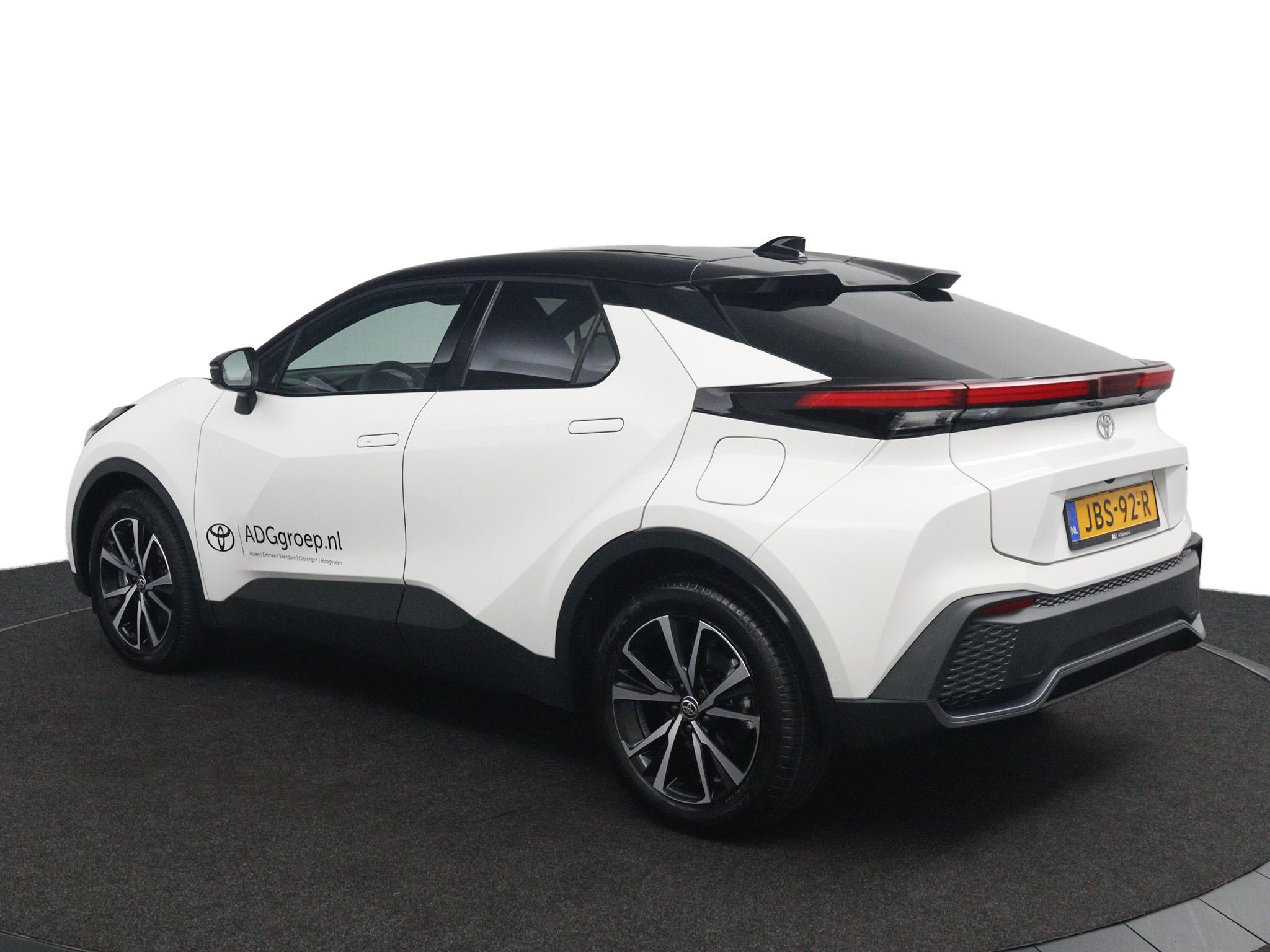 Toyota C-HR 2.0 Plug-in Hybrid 220 Dynamic - Afbeelding 2