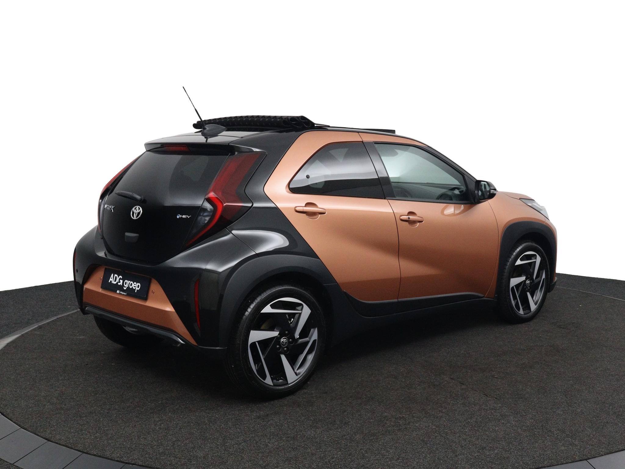 Toyota Aygo X Hybrid 115 envy - Afbeelding 2