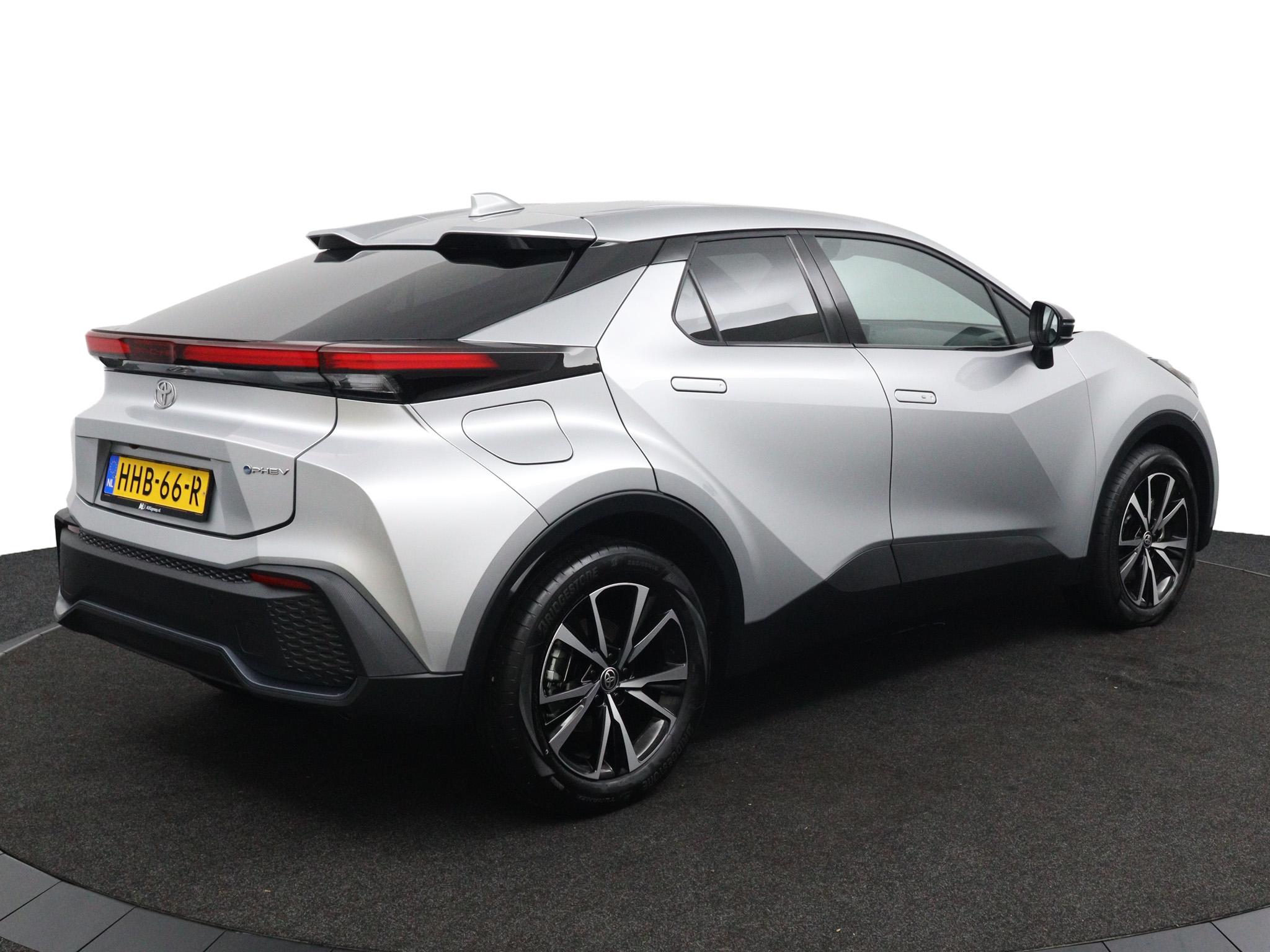 Toyota C-HR 2.0 Plug-in Hybrid 220 Dynamic - Afbeelding 2