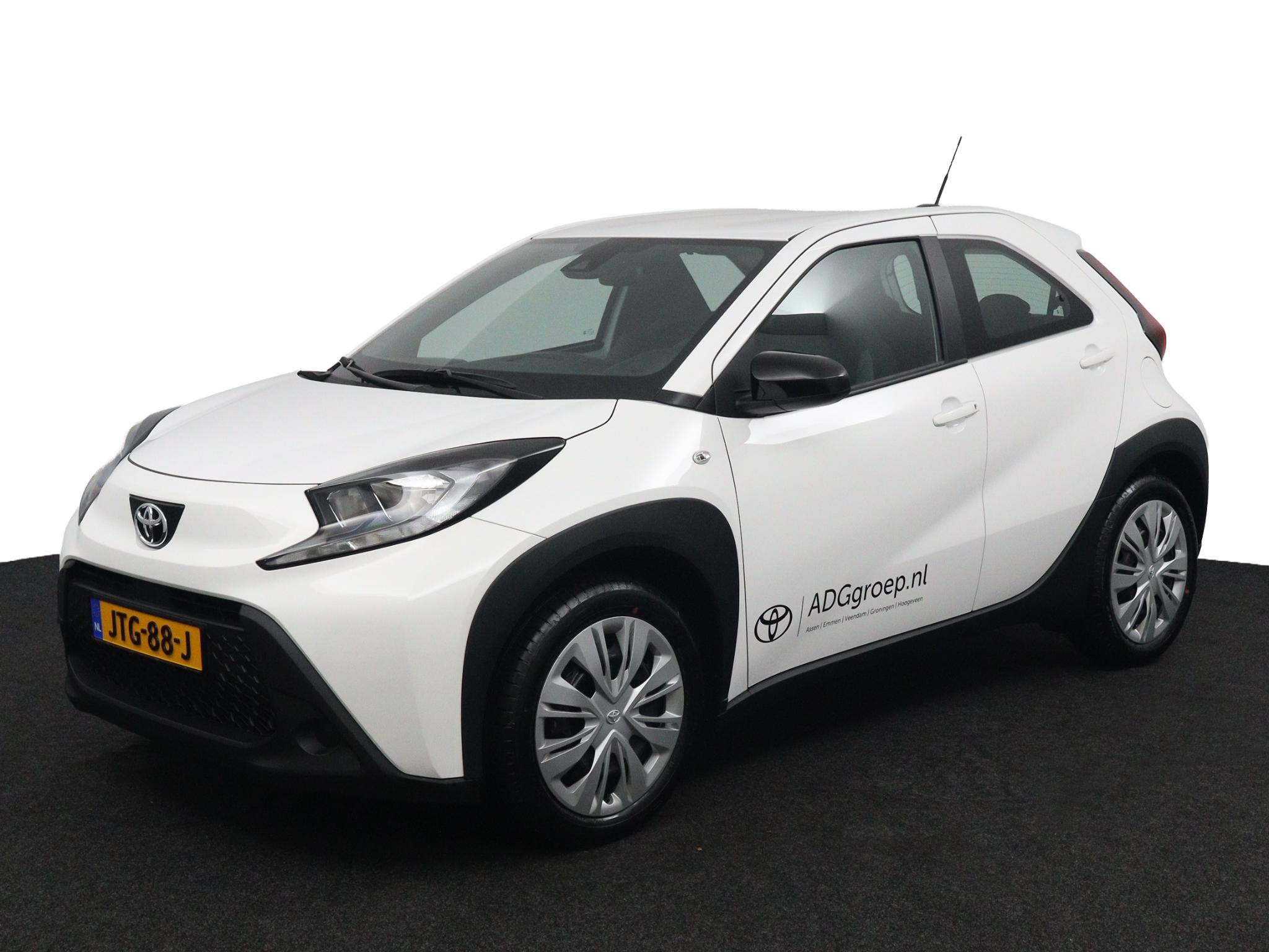 Toyota Aygo X 1.0 VVT-i MT Play
