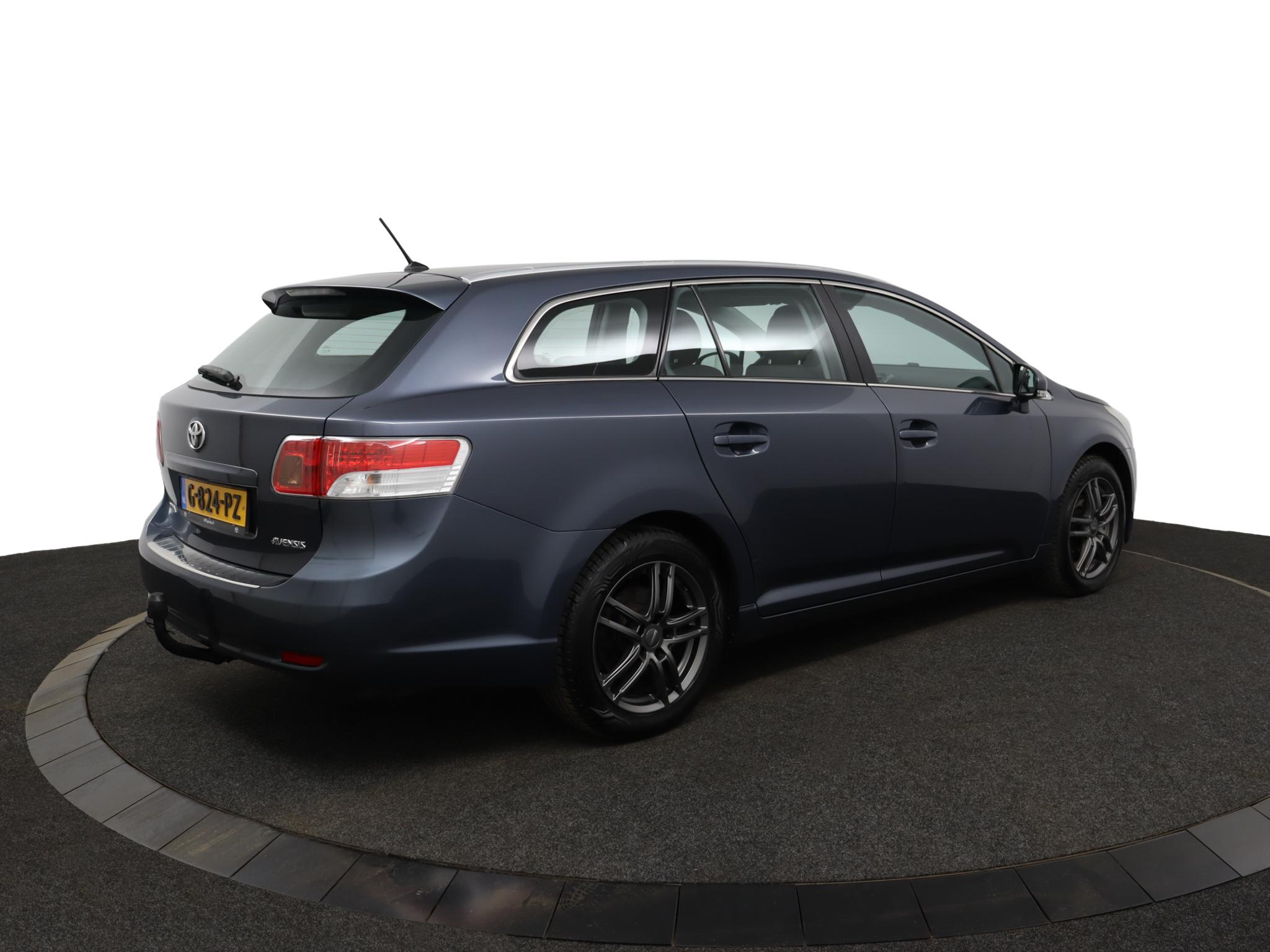 Toyota Avensis Wagon 1.6 VVTi Comfort - Afbeelding 2