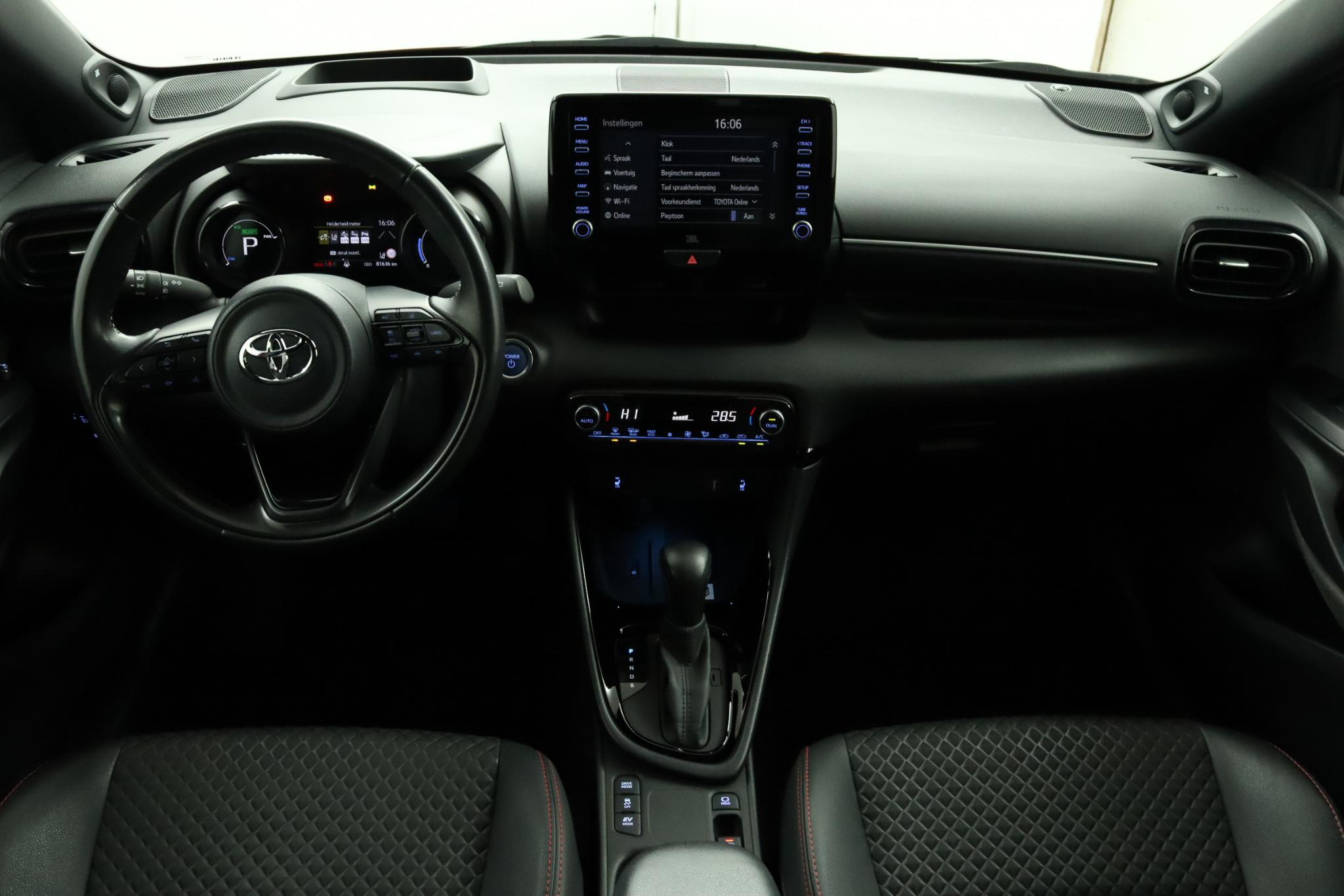 Toyota Yaris 1.5 Hybrid Launch Edition - Afbeelding 4