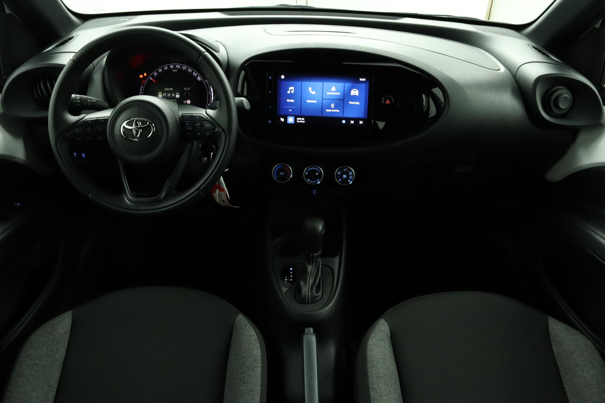Toyota Aygo X 1.0 VVT-i S-CVT Play - Afbeelding 4