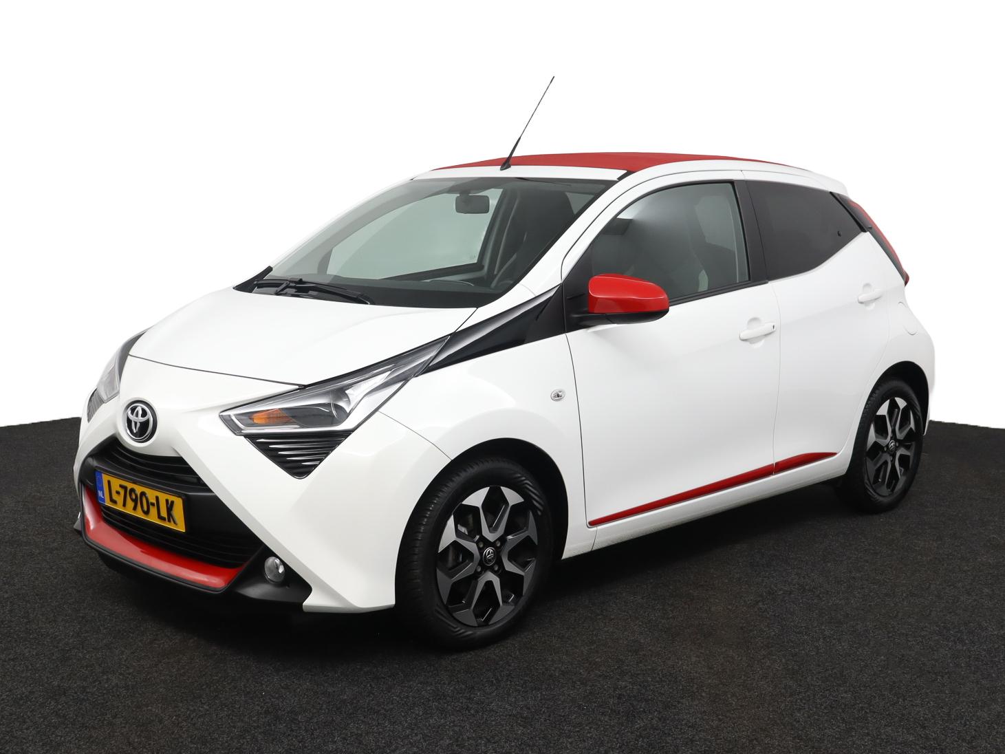 Toyota Aygo 1.0 VVT-i x-joy cabrio