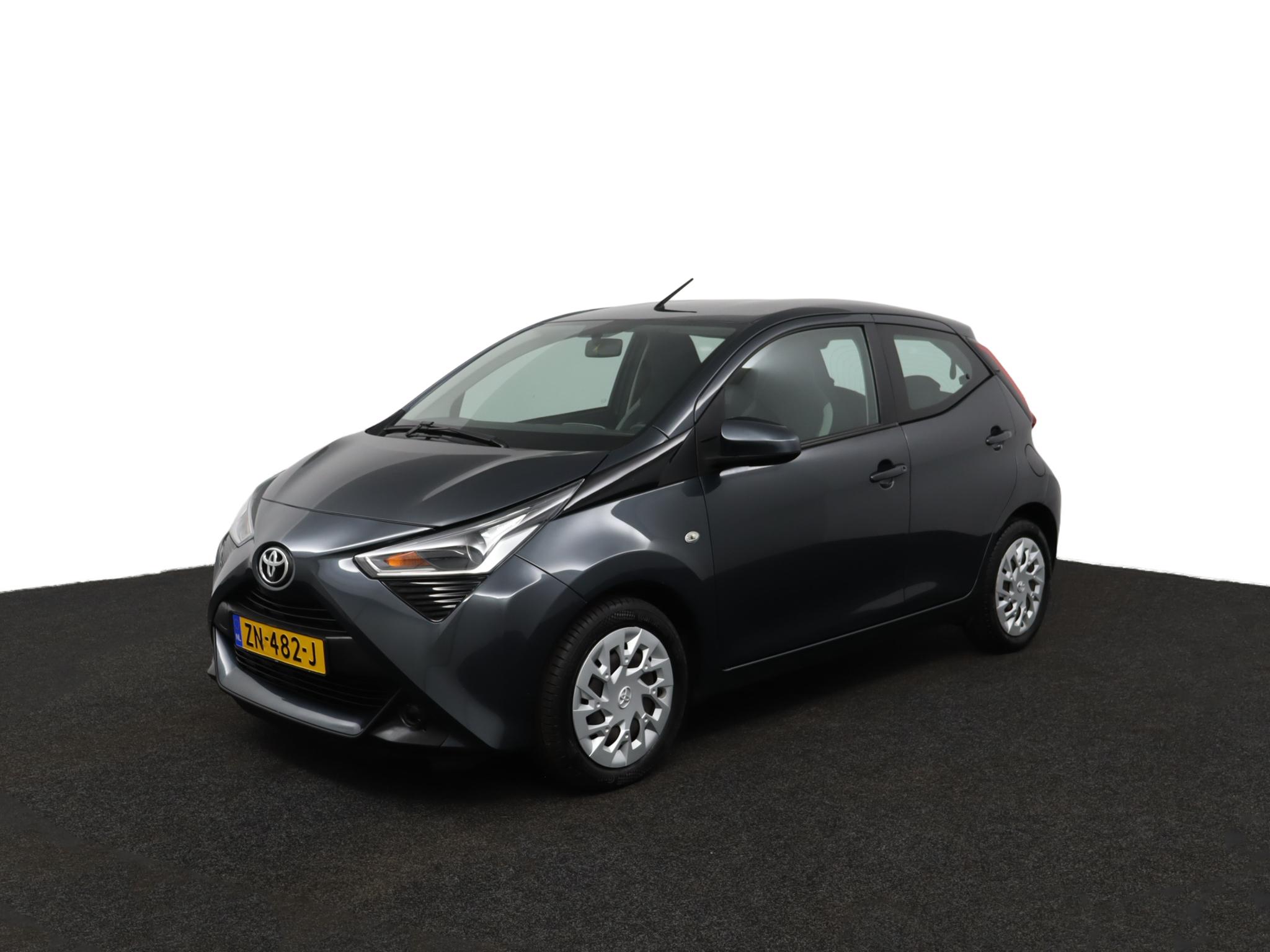 Toyota Aygo 1.0 VVT-i x-play