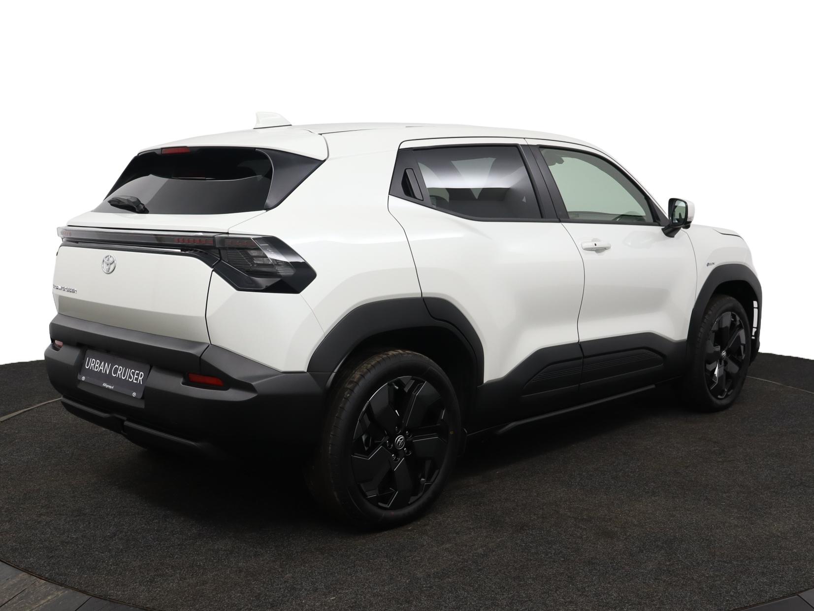 Toyota Urban Cruiser Executive 61 kWh - Afbeelding 2
