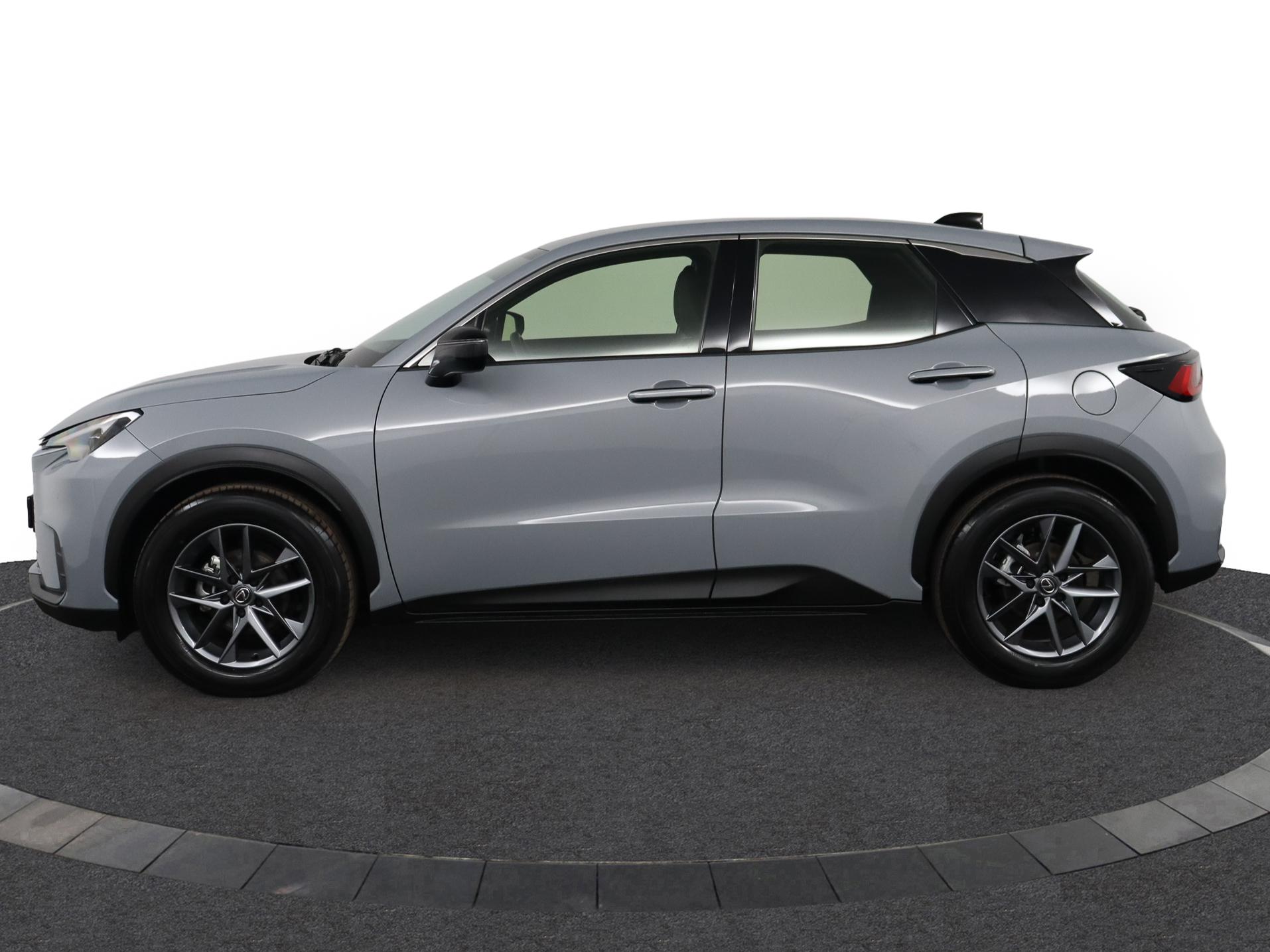 Lexus LBX Business Line 2WD  - Afbeelding 3