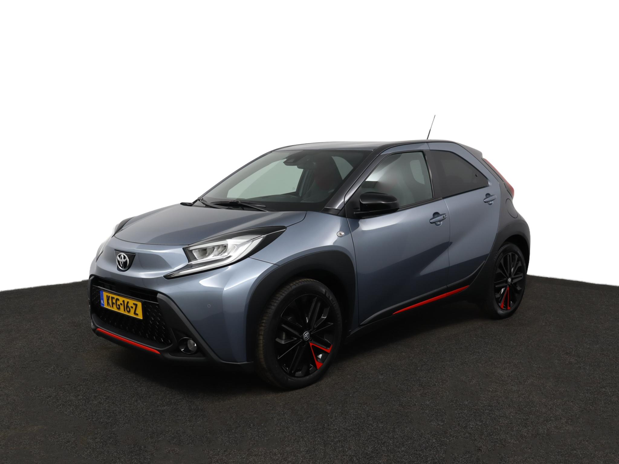 Toyota Aygo X 1.0 VVT-i MT Undercover