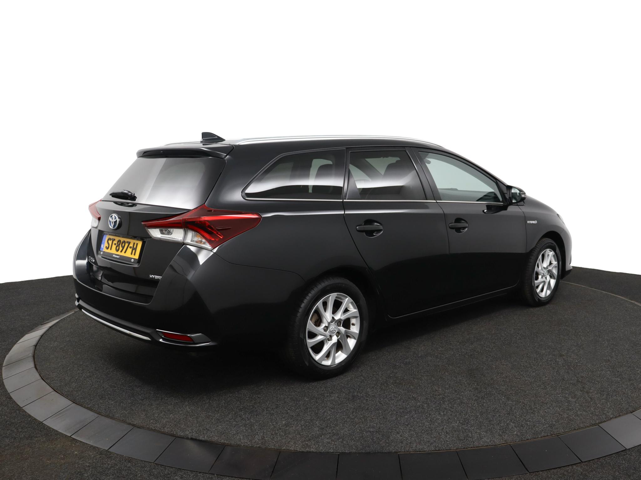 Toyota Auris 1.8 Hybrid Dynamic - Afbeelding 2