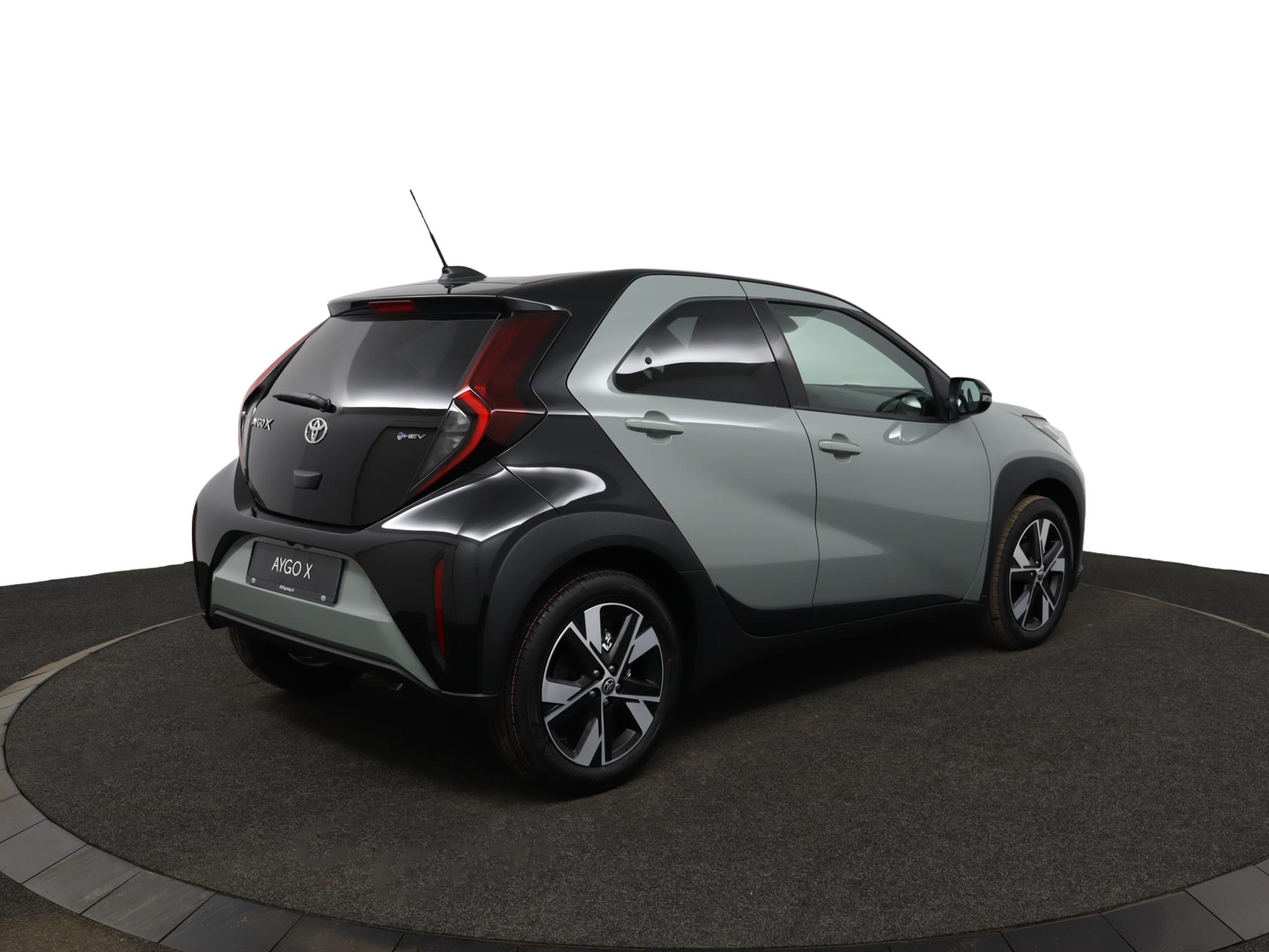 Toyota Aygo X Hybrid 115 pulse - Afbeelding 2