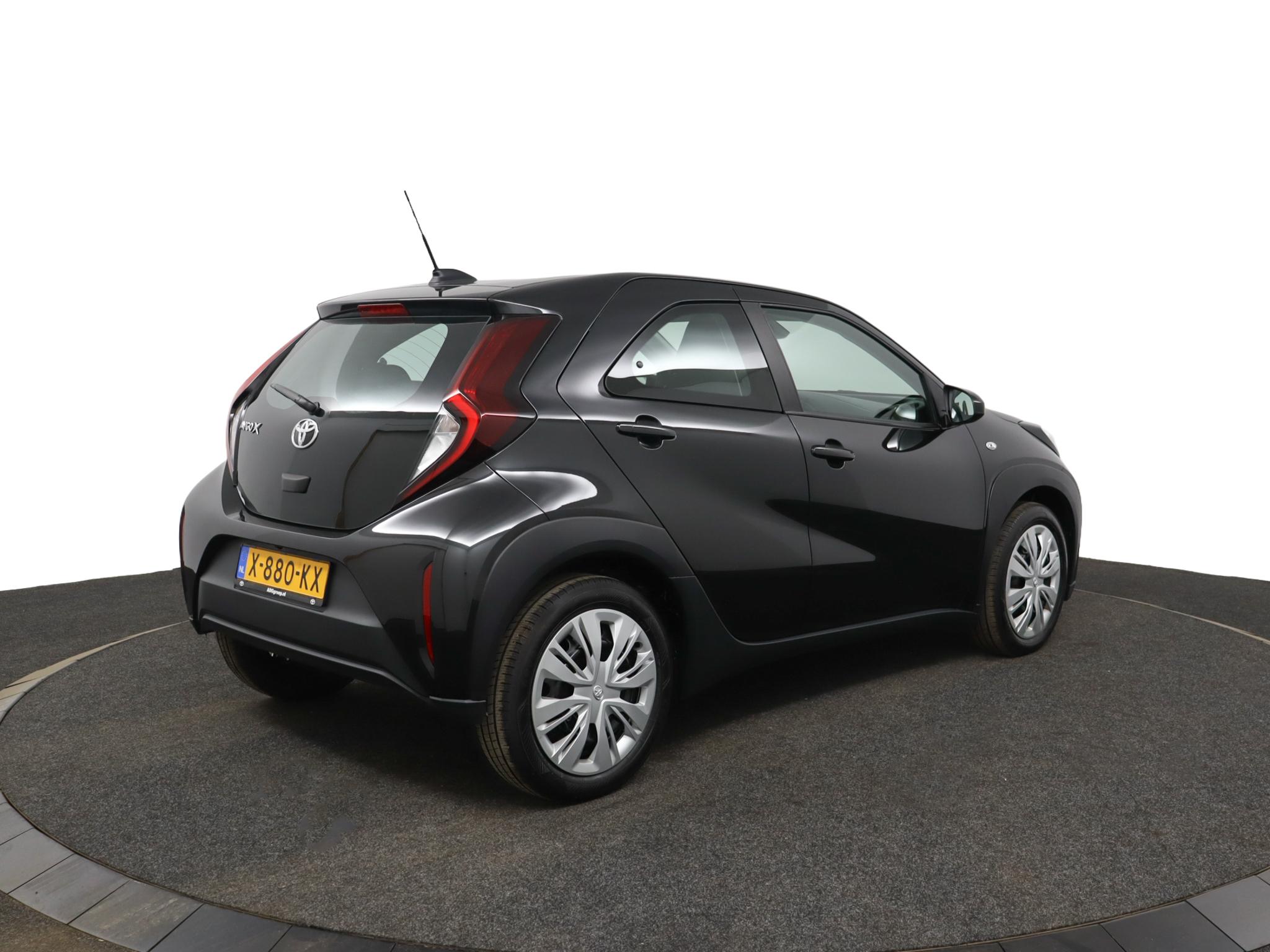 Toyota Aygo X 1.0 VVT-i MT Play - Afbeelding 2