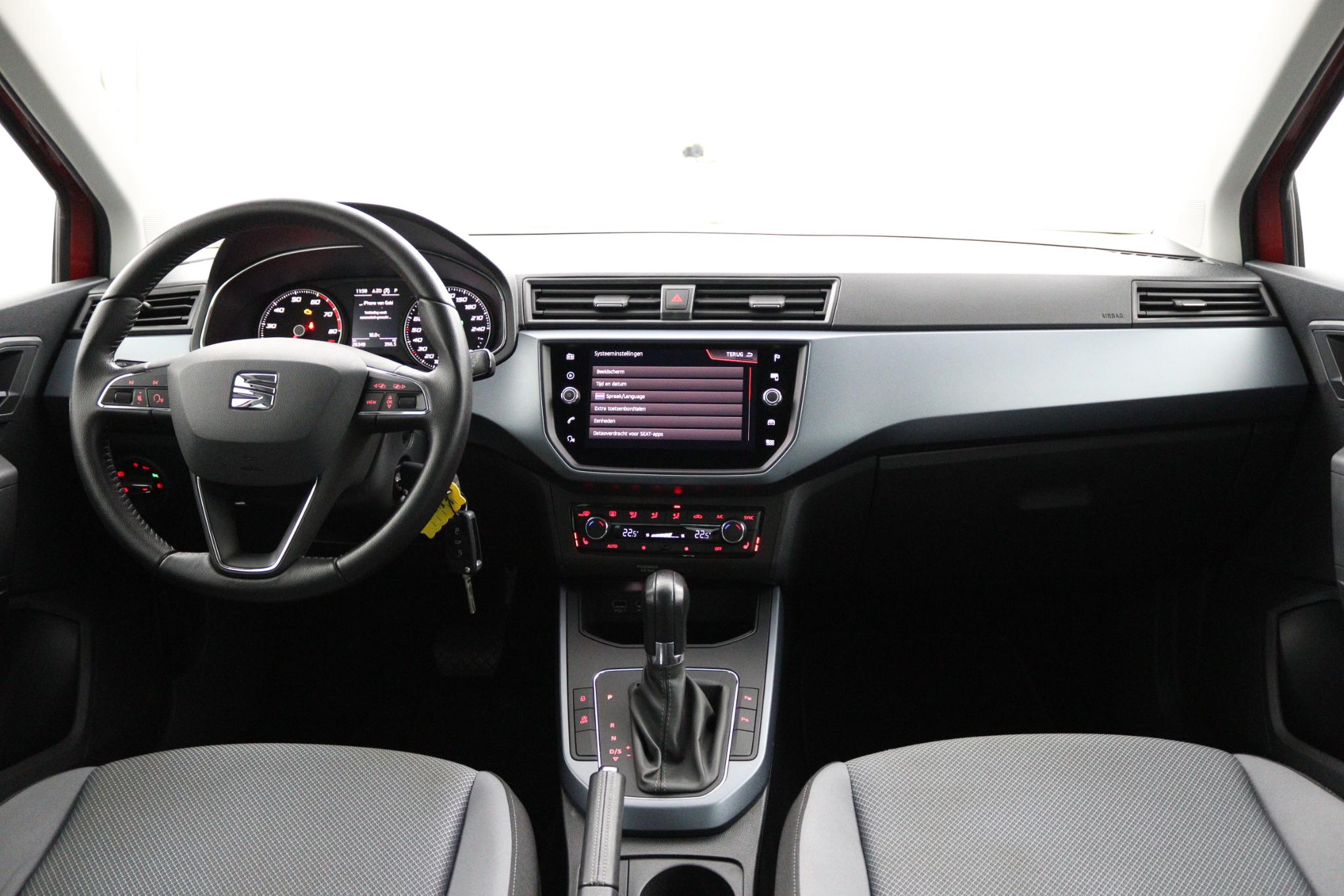 SEAT Arona 1.0 TSI Xcellence Business Intense - Afbeelding 4