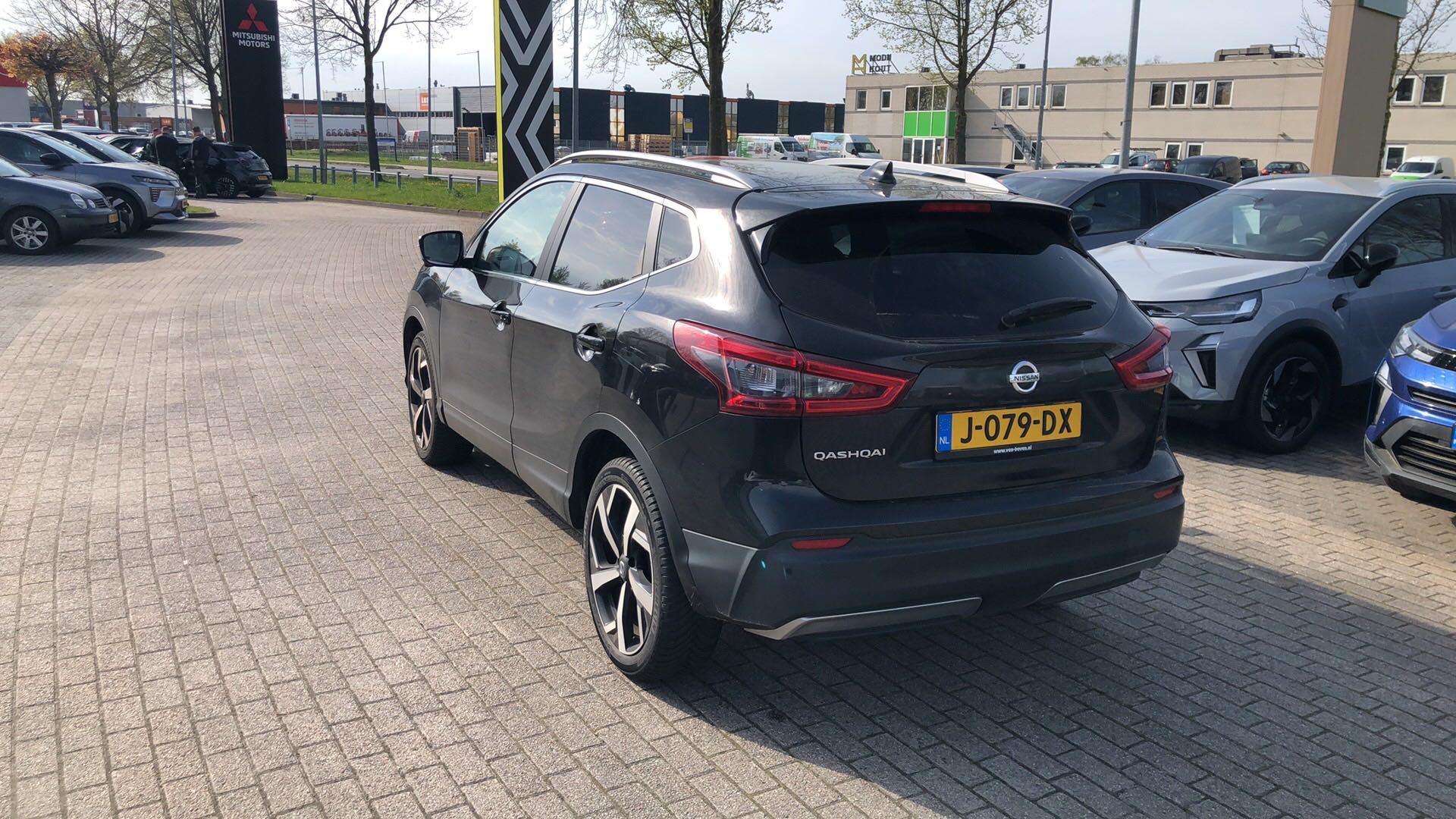 Nissan QASHQAI 1.3 DIG-T Tekna + - Afbeelding 3