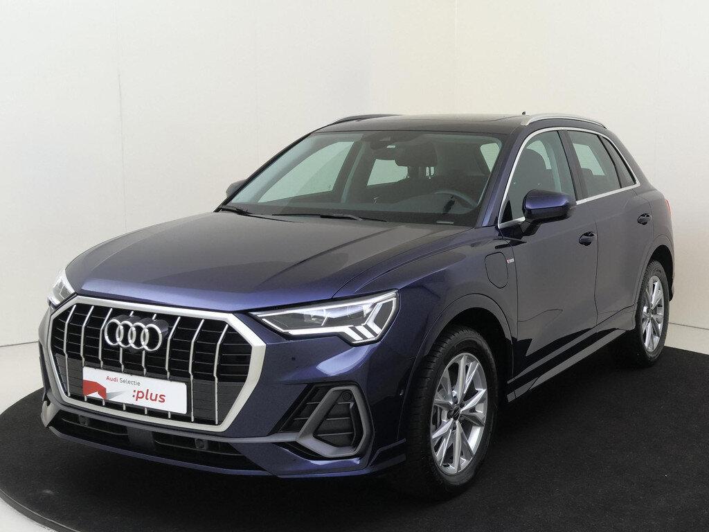 Audi Q3 45 TFSI e S edition