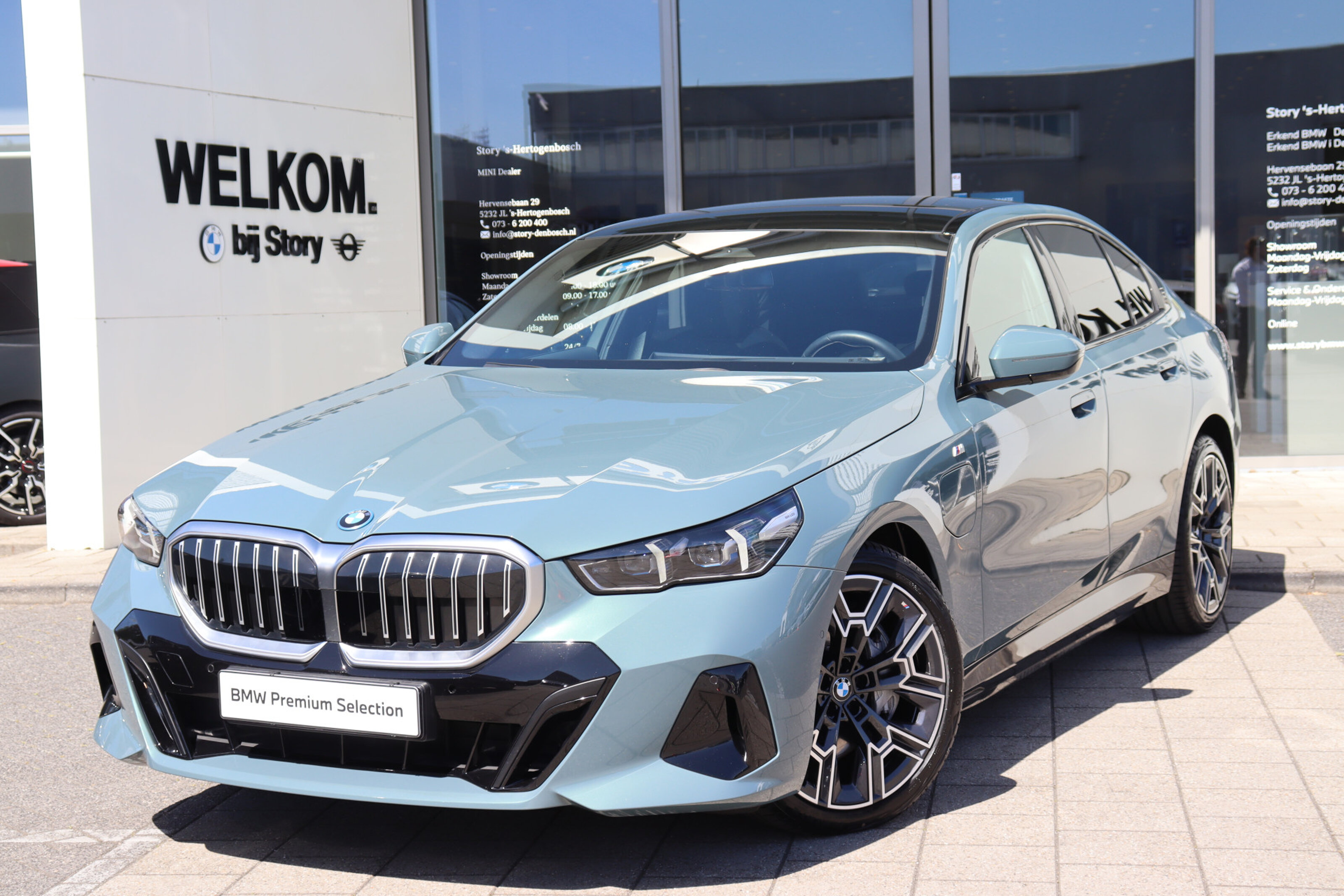 BMW 5 Serie 550e xDrive M Sport Automaat