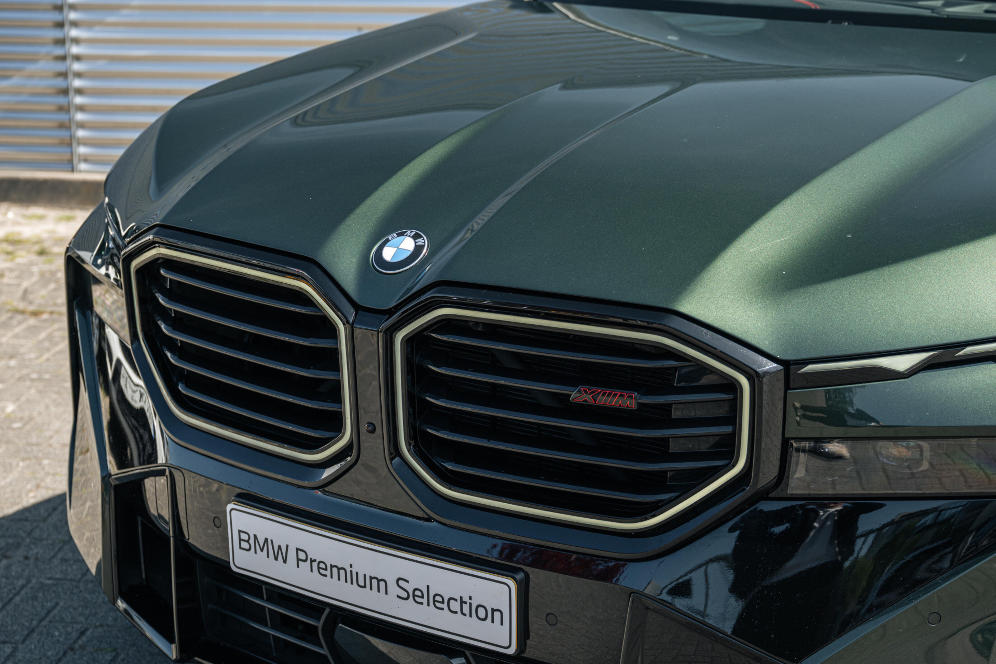 BMW XM PHEV Label Red Automaat