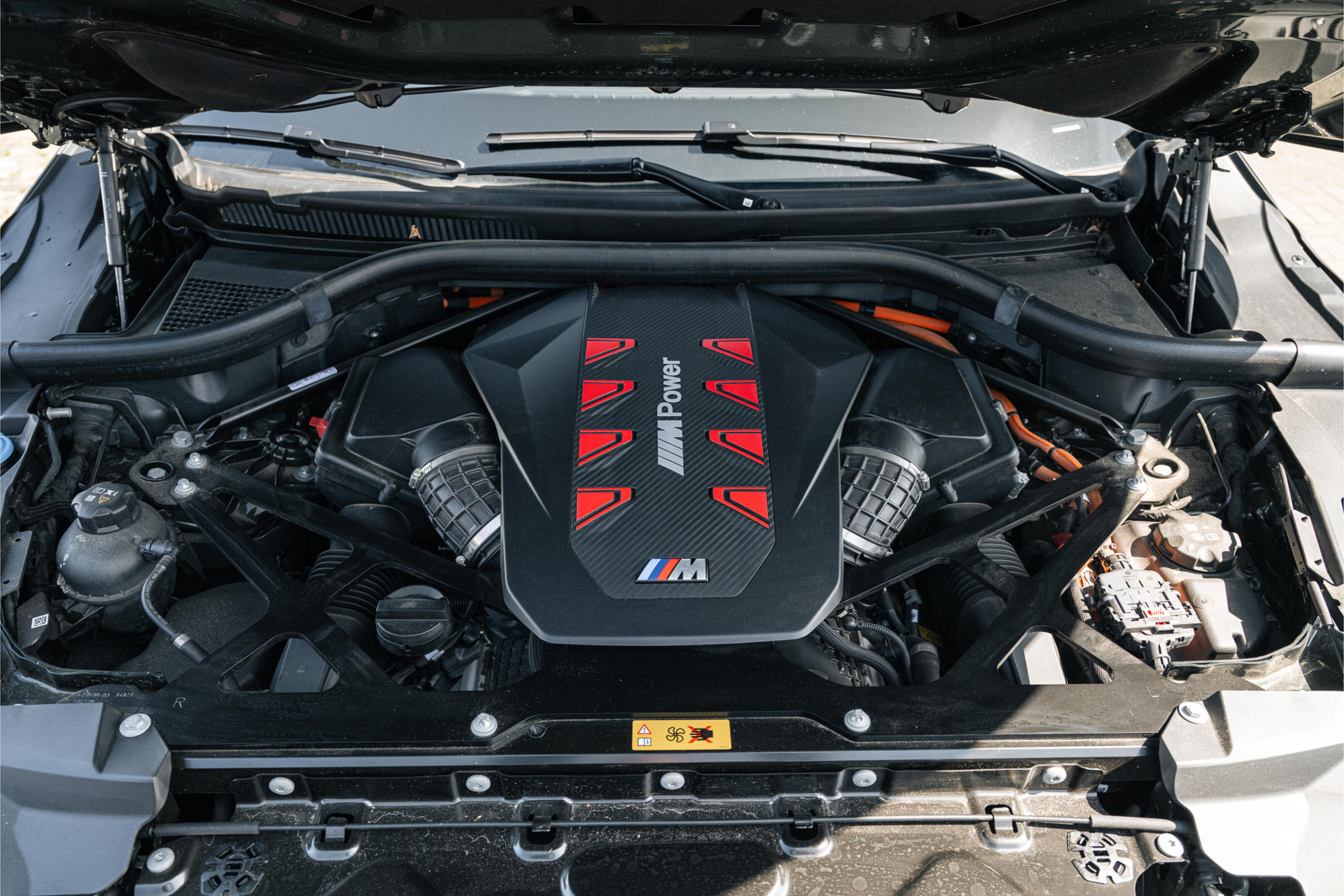 BMW XM 8