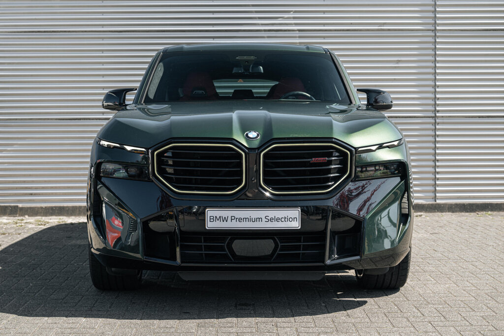 BMW XM 9