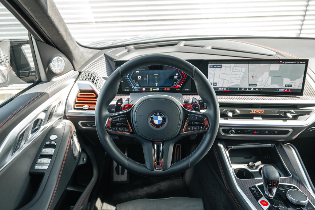 BMW XM 36