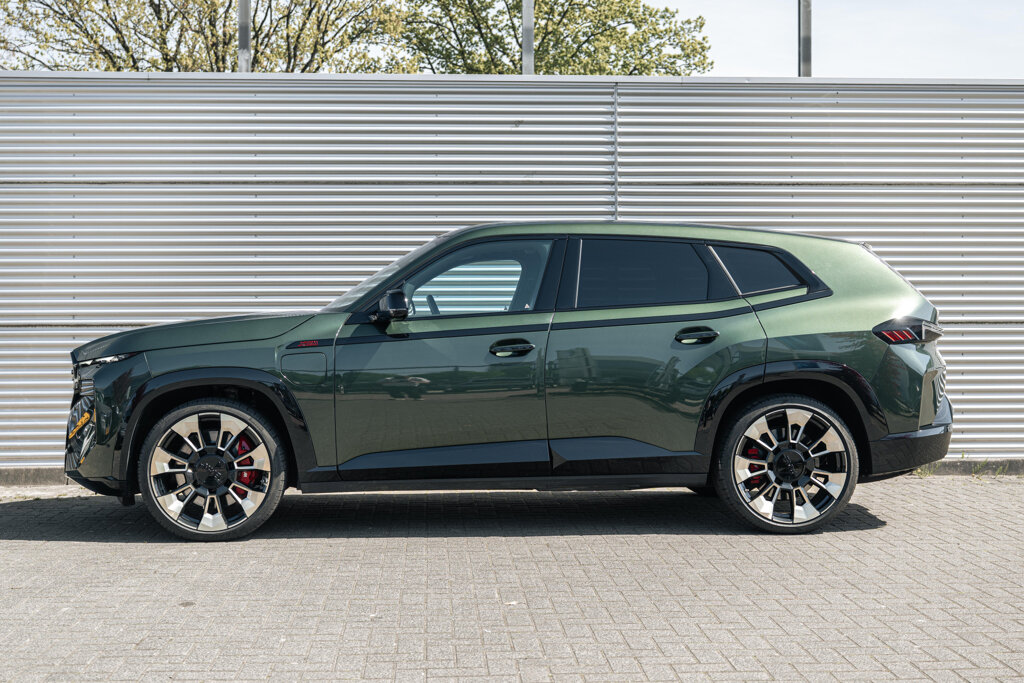 BMW XM 43