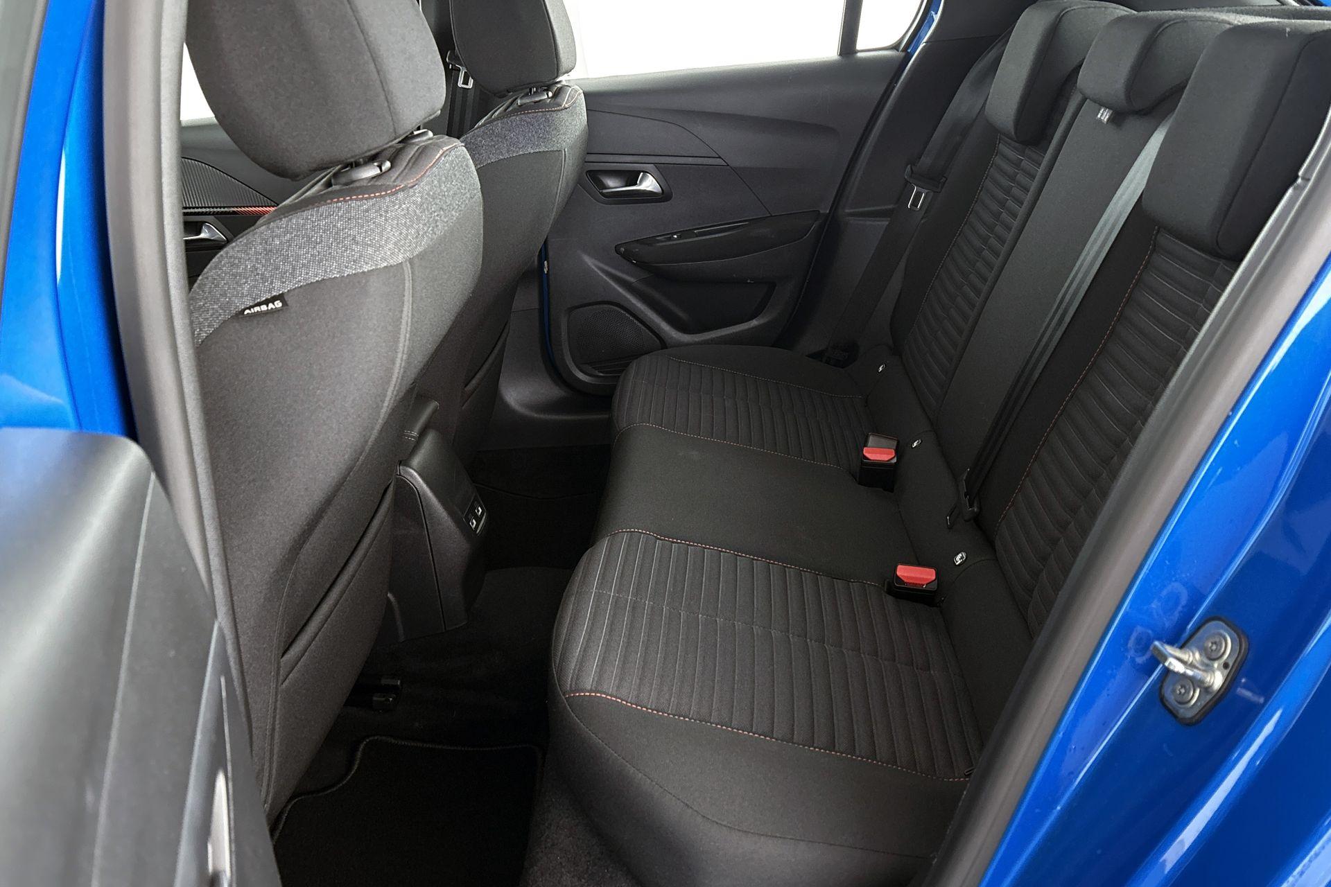 Peugeot e-208