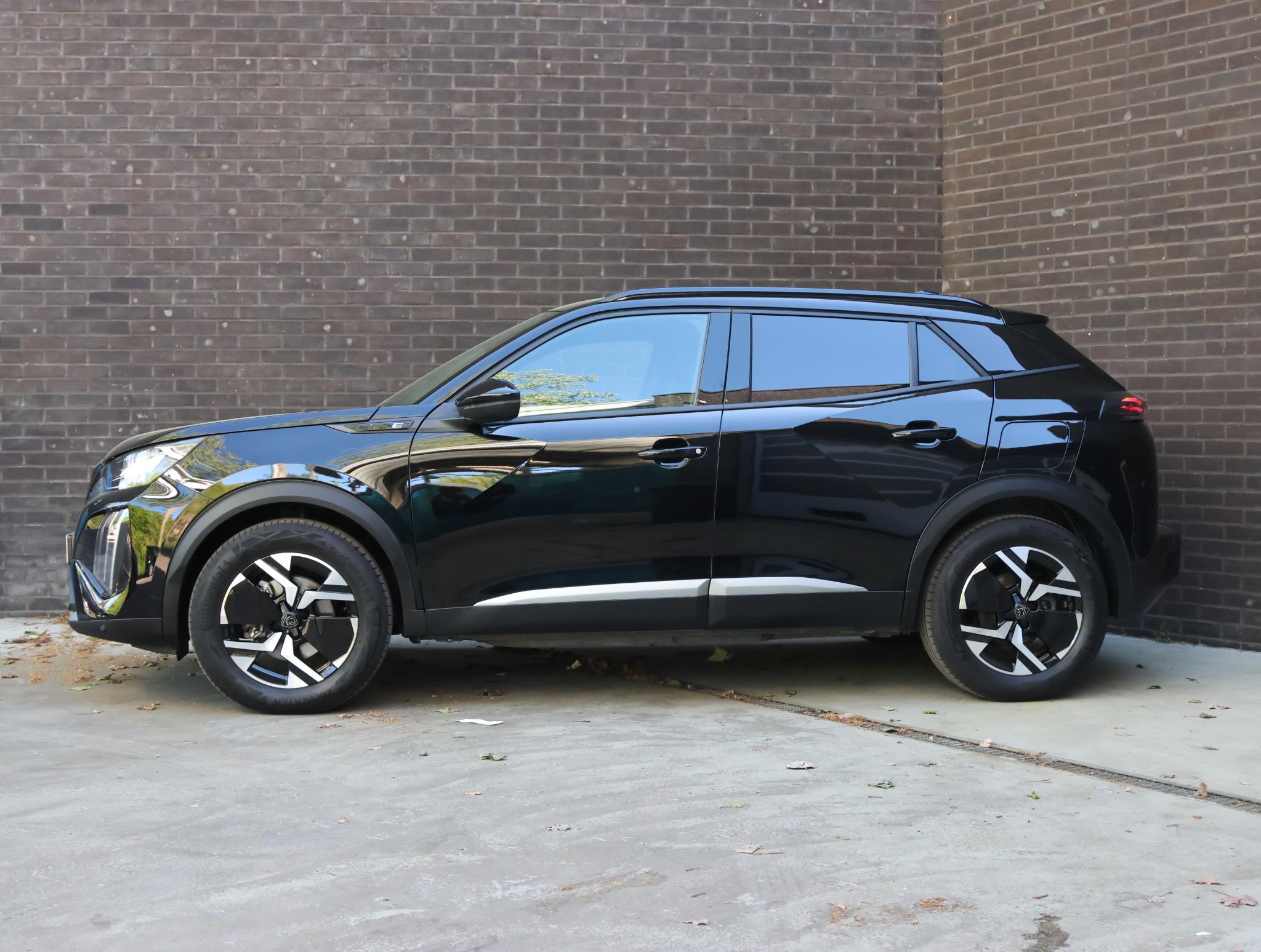 Peugeot e-2008 SUV Allure Avantage 156pk 54kWh - Afbeelding 2