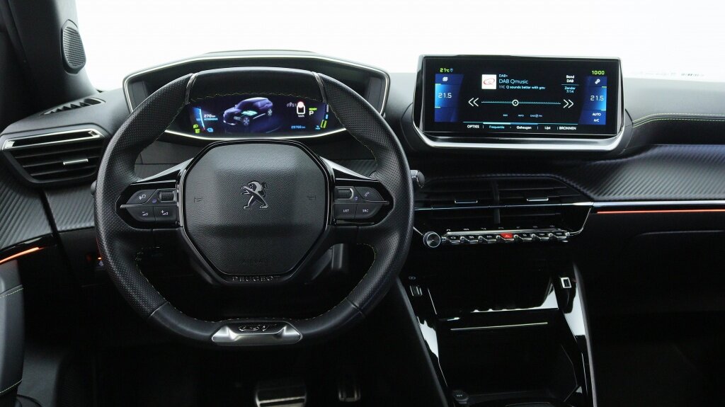 Peugeot e-2008 50 kWh Blue Lease Active | EV | SoH 92% | Cruise Control | Navi - Afbeelding 3