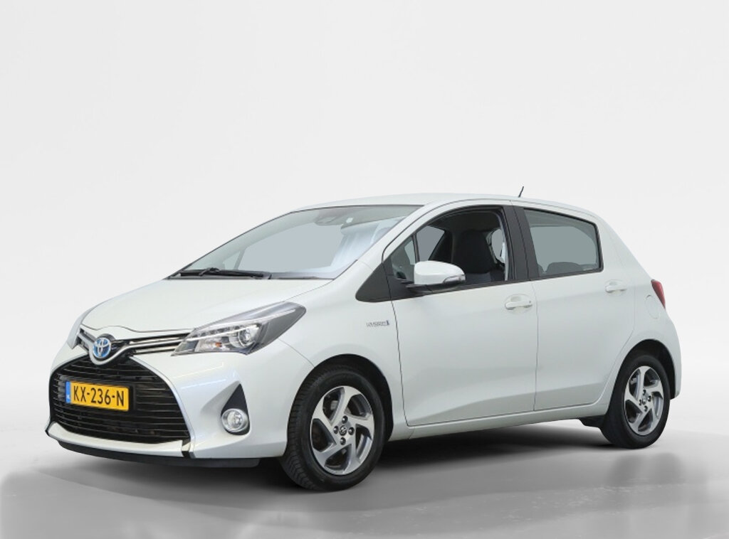 Toyota Yaris 1.5 Hybrid Trend | All Seasons | Navigatie | Airco |