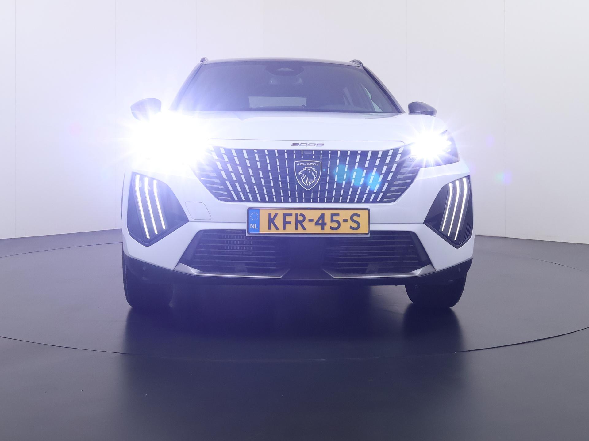 Peugeot 2008 SUV GT 145pk Hybrid Automaat - Afbeelding 3
