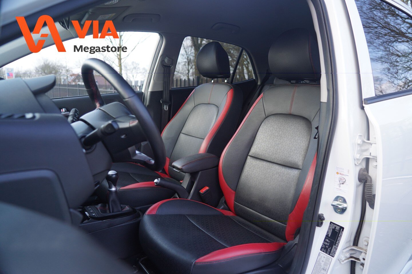 Kia Picanto Kia Picanto 1.2i (62 kW) GT-Line Leer | Camera | PDC | Stoelverw. | Navi - Afbeelding 4