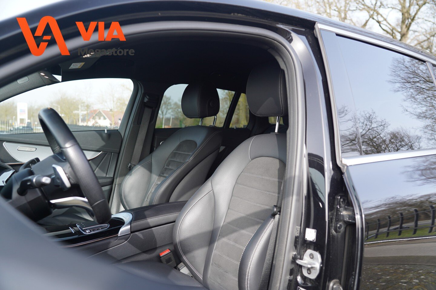 Mercedes-Benz EQC 400 4M | AMG | Camera | Navi | Stoelverw. | Widescreen | PDC | - Afbeelding 4