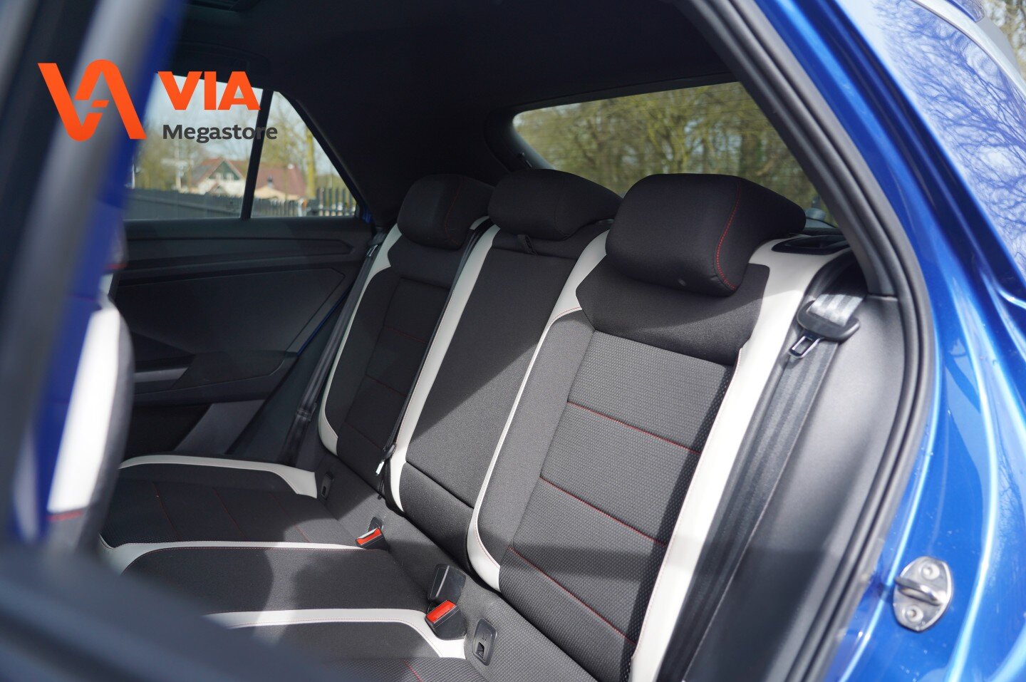 Volkswagen T-Roc 1.5 TSi (110 kW) Sport | LED | Pano | Virtual | Climate | ACC - Afbeelding 5