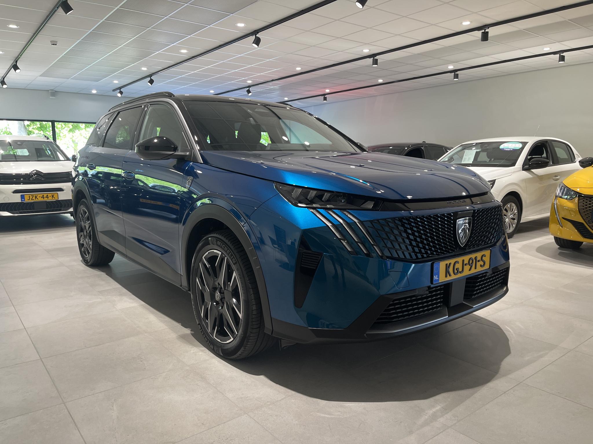 Peugeot 5008 Hybrid 145 PK GT - Afbeelding 2