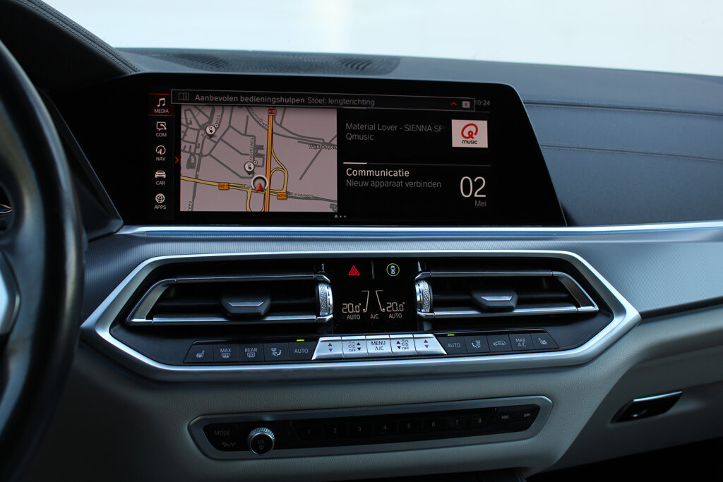 BMW X5 25