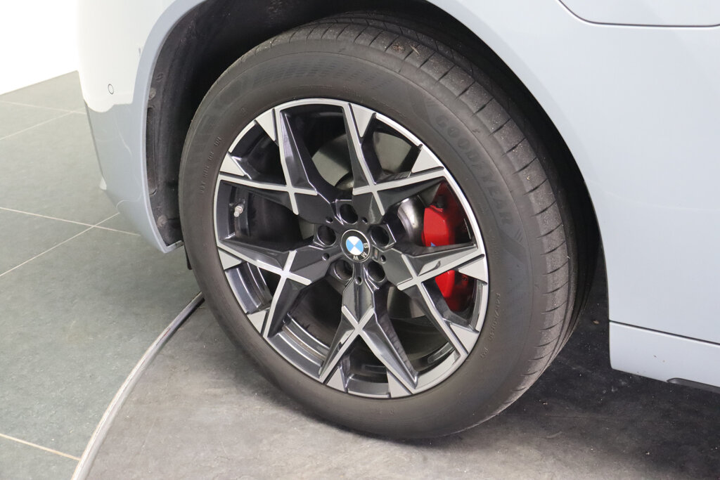 BMW X3 7