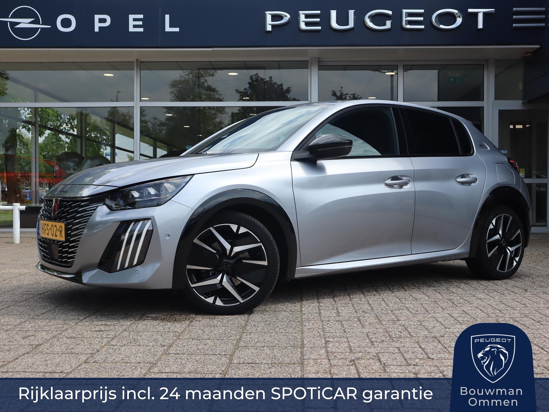 Peugeot 208 GT HYBRID 145pk e-DCS6 automaat, Rijklaarprijs, Camera voor en achter Adaptieve cruise control Keyless entry & start