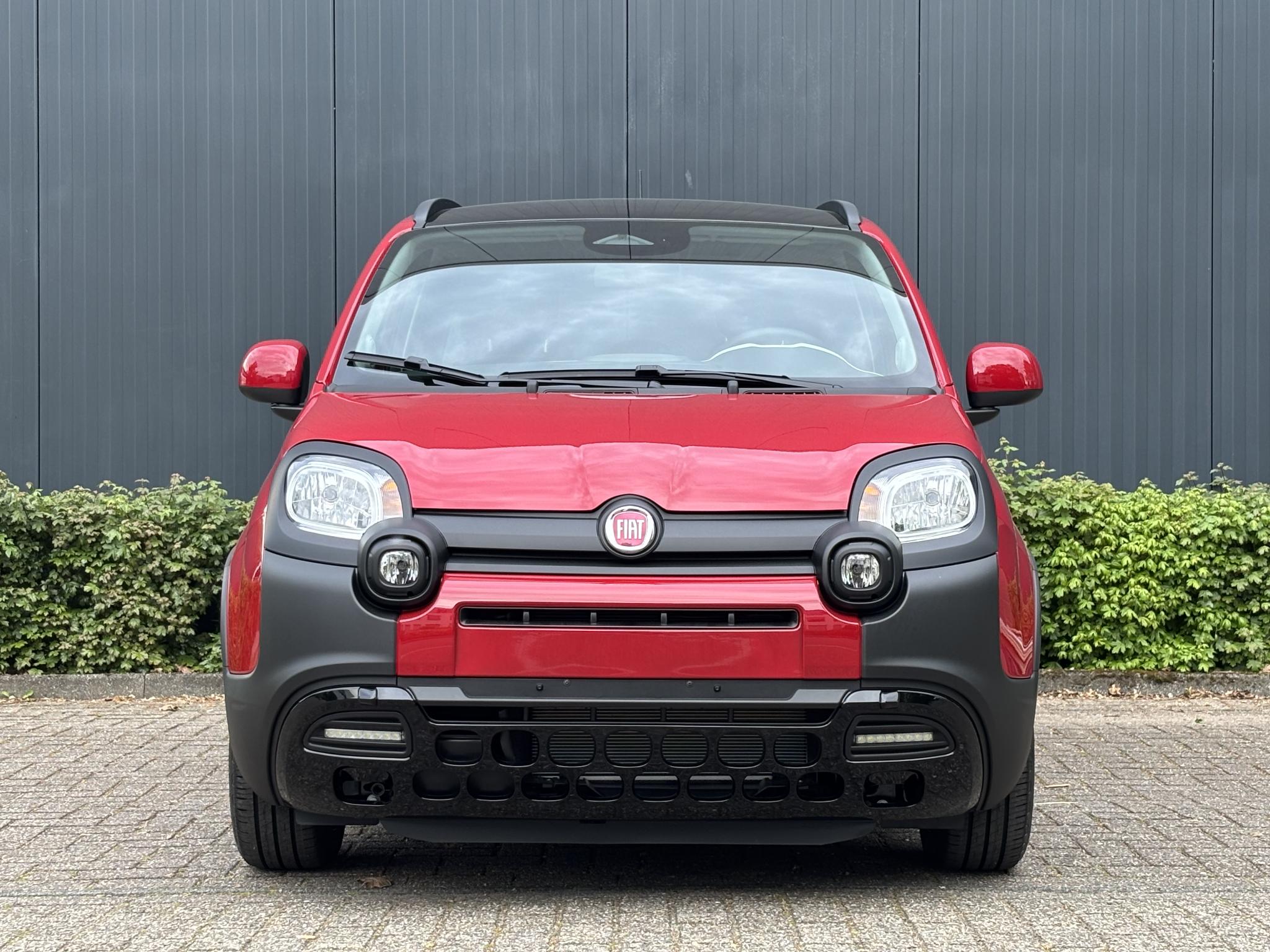Fiat  Pandina 1.0 Hybrid 70pk Cross - Afbeelding 2