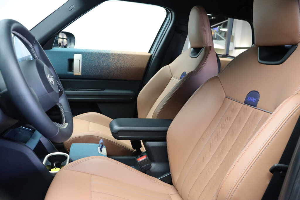 MINI Countryman 9