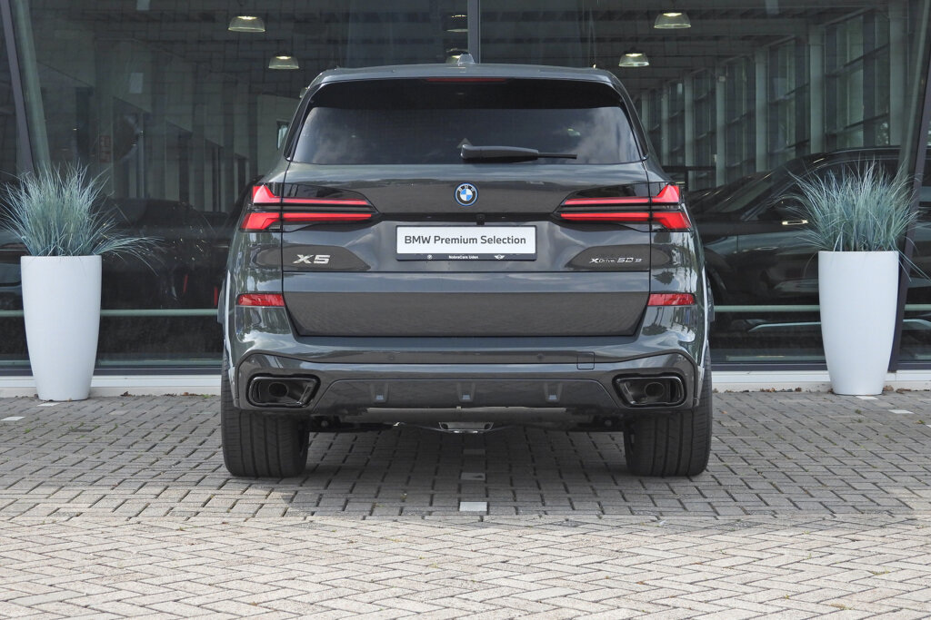 BMW X5 25