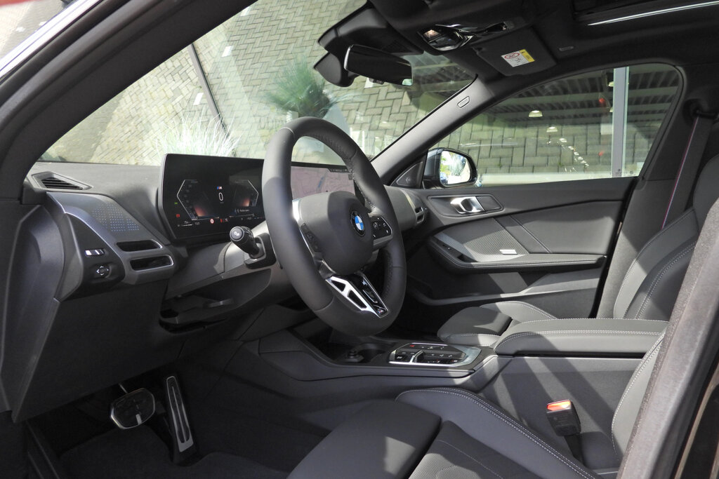 BMW 2 Serie 12
