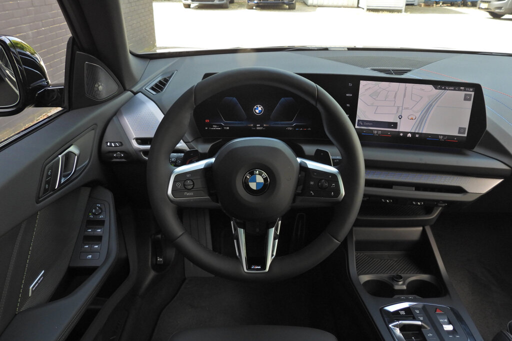 BMW 2 Serie 33