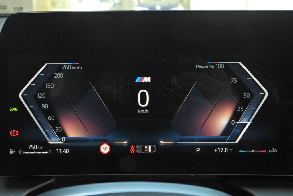 BMW 2 Serie 38