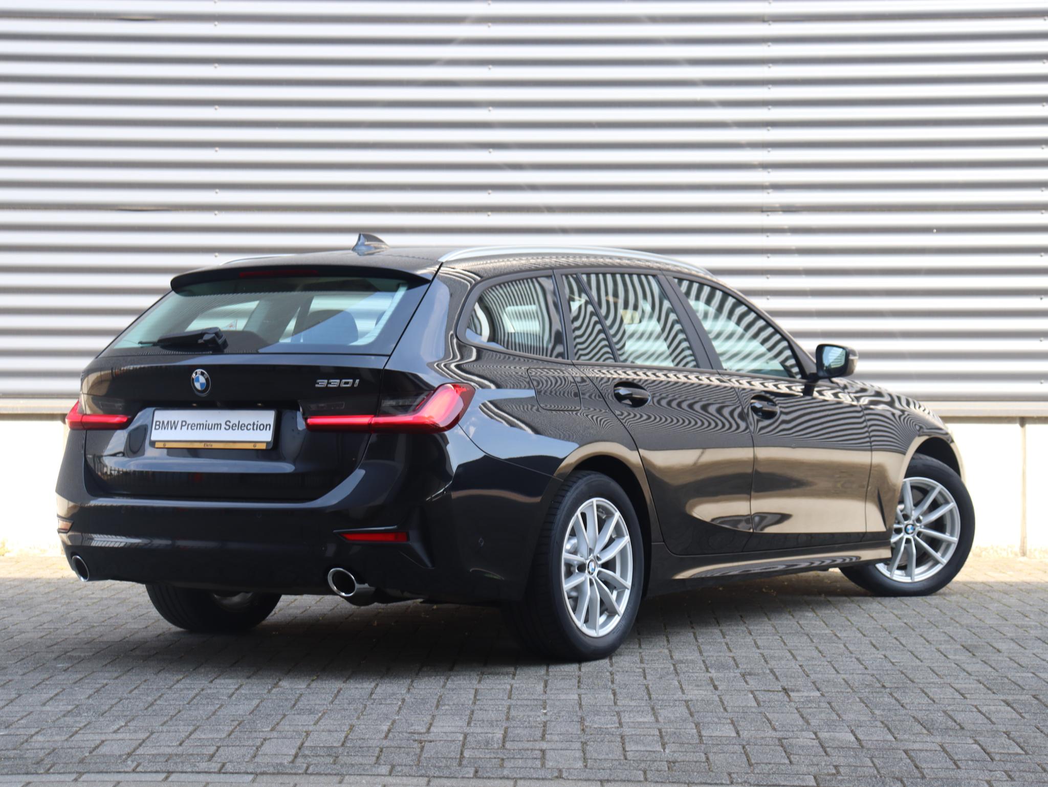 BMW 3 Serie Touring 330i - Afbeelding 2