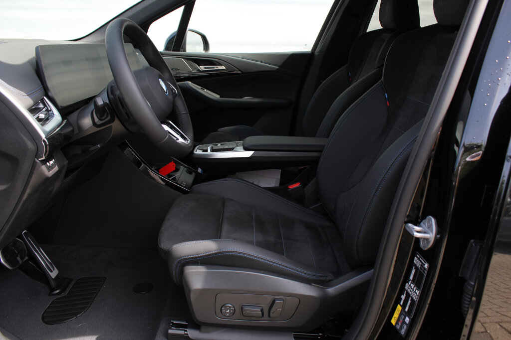 BMW 2 Serie 12