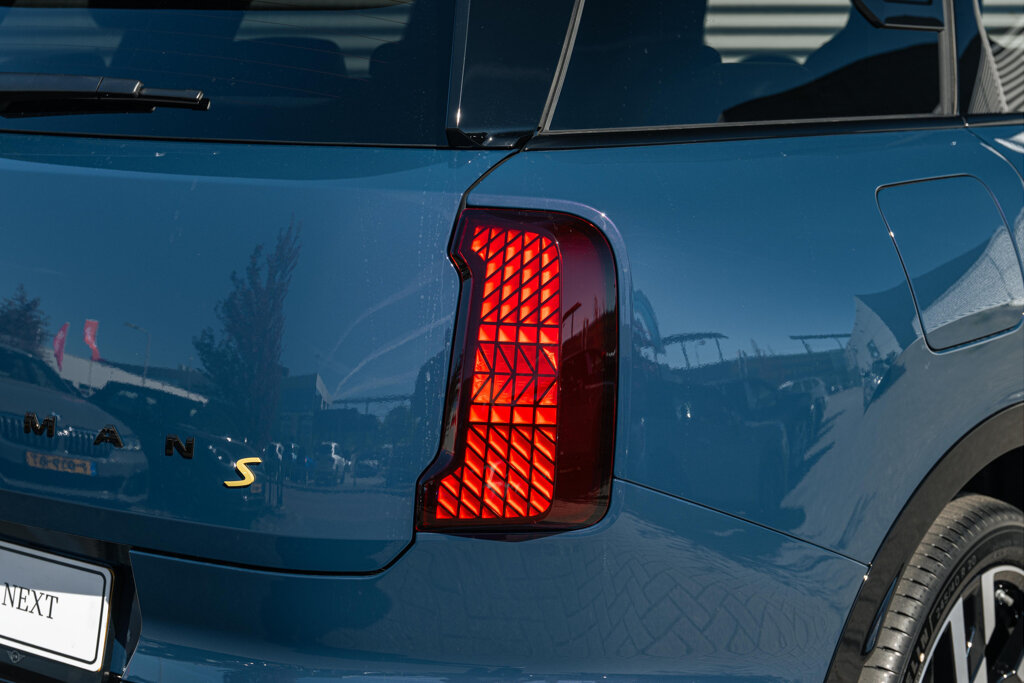 MINI Countryman 18