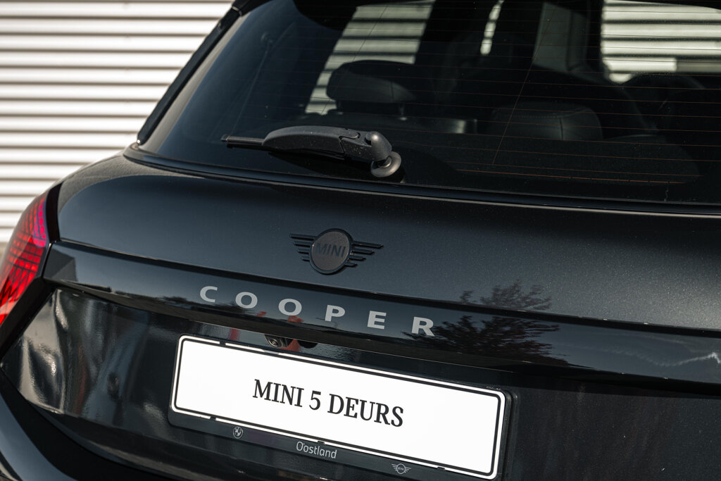 MINI 5-Deurs 15