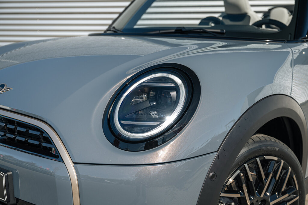 MINI Cooper Cabrio 7