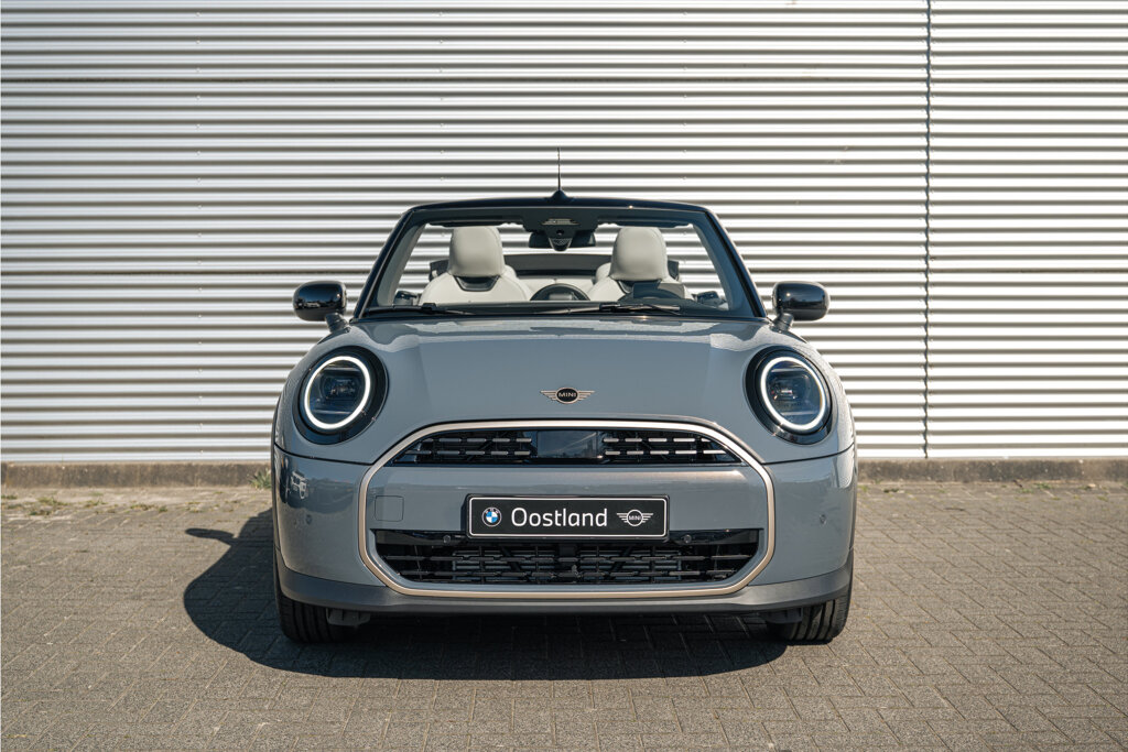 MINI Cooper Cabrio 12